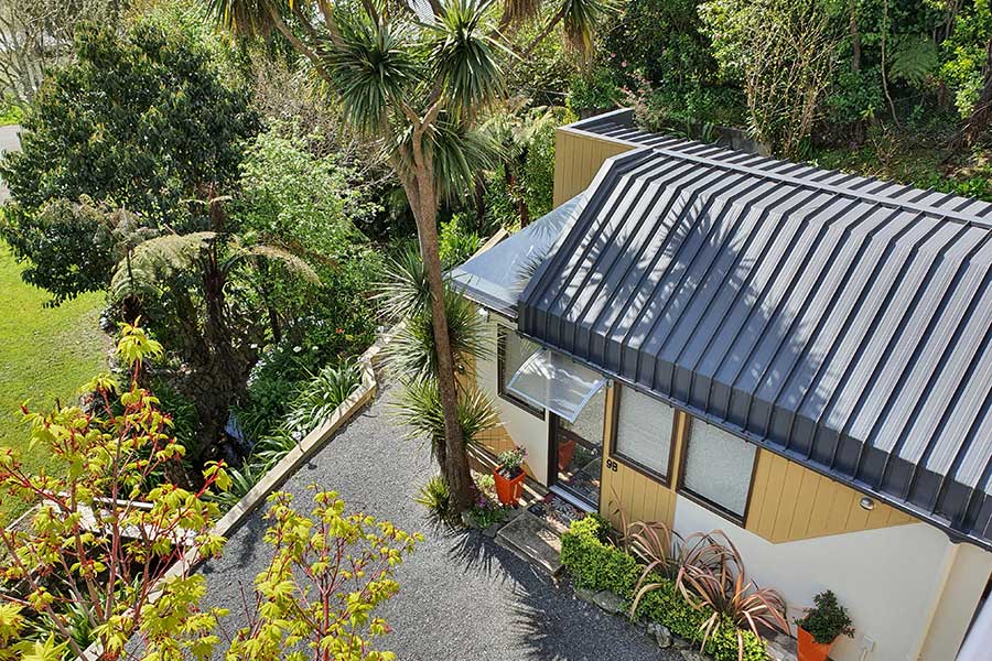 Beautiful Apartment Surrounded by Native Bush