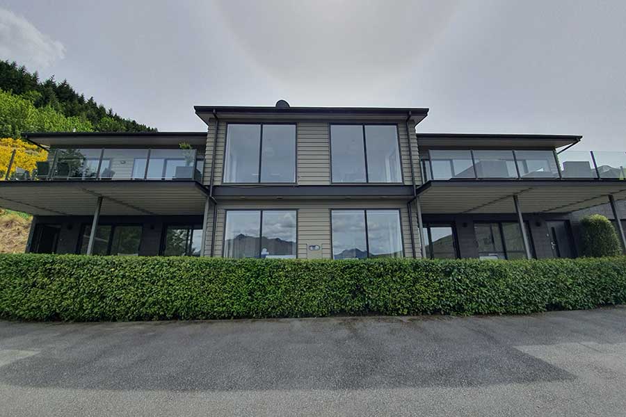 Spectacular Views & Comfort in Queenstown!